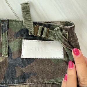RE/DONE Camouflage Pants